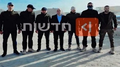 بموافقة إسرائيلية.. عناصر من ميليشيا أبو شباب يشاركون في عمليات التفتيش بمعبر رفح