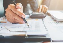 تشديد حكومي على إغلاق ملفات «إنهاء الخدمة»... إلكترونياً