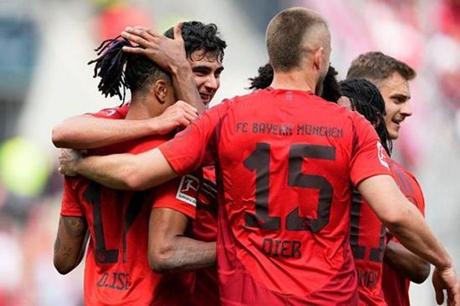 تعادل مُثير بين بايرن ميونخ وهامبورج في الدوري الألماني