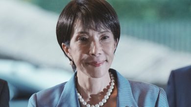 حزب رئيسة وزراء اليابان يحقق أغلبية ساحقة في مجلس النواب بفوز تاريخي