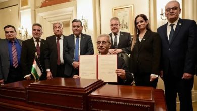 حماس تدعو إسرائيل لتسهيل دخول لجنة إدارة غزة وتعتبر استمرار أعمال القتل يفرغ اتفاق وقف النار من مضمونه