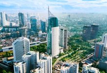 دليلك للسياحة في إندونيسيا وجهة أحلام المغامرين ومحبي الطبيعة