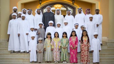 رئيس الدولة يزور الشاعر سيف سالم المنصوري في منزله