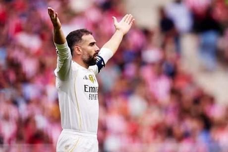 ريال مدريد متردد بشأن تجديد عقد كارفاخال