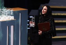 سلاف فواخرجي تفوز بجائزة السيمرغ البلورية في مهرجان فجر السينمائي بطهران