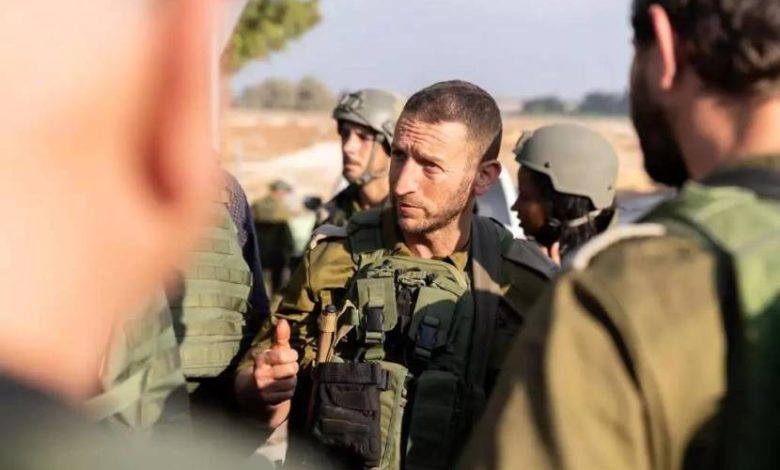قائد فرقة غزة بجيش الاحتلال يقرر التنحي عن منصبه مبكرا