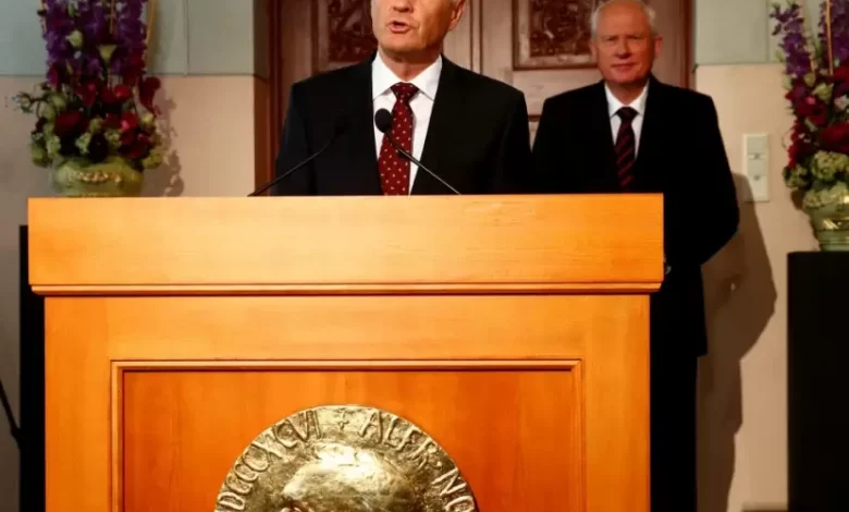 كيف استخدم جيفري إبستين جائزة نوبل للسلام لاستدراج شبكته العالمية من النخب؟