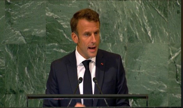 ماكرون يوجه اتهامات بمعاداة السامية إلى حزب فرنسا الأبية والحزب يؤكد أن الرئيس لا يملك حق تصنيف خصومه