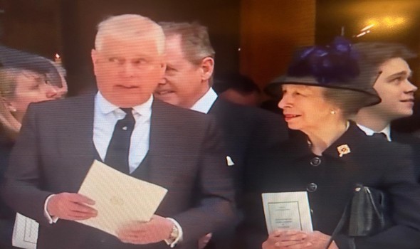 ملفات إبستين الجديدة تكشف شبكة علاقات واسعة مع سياسيين ورجال أعمال وتثير جدلاً متجدداً