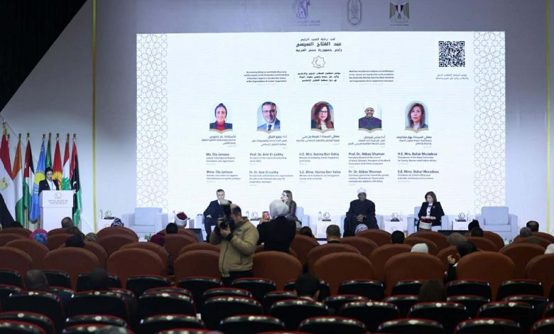 من المغرب إلى فلسطين وأذربيجان.. الخطاب الديني والإعلامي في مواجهة التمييز وترسيخ مكانة المرأة