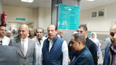 نائب وزير الصحة يتفقد مستشفى المبرة وعيادات التأمين الصحي بأسيوط.. يوجه بسرعة مناظرة الحالات