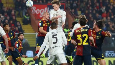 نابولي بـ10 لاعبين ينتزع فوزاً قاتلاً من قلب جنوى