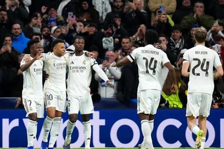 نجم ألمانيا يغازل ريال مدريد بتصرف غريب!