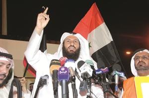 نواب يجددون الدعوة لطرد السفير ودعم الشعب السوري