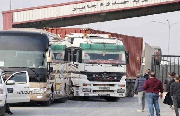 وزارة النقل: بحث ملف الشاحنات الأردنية مع الجانب السوري اليوم