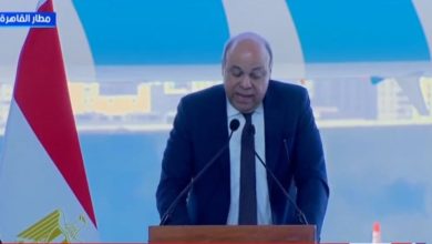 وزير الطيران المدني يعلن تسجيل مطار القاهرة الدولي لرقم قياسي جديد