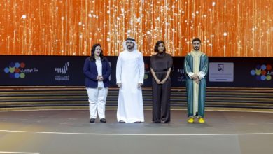 ولي عهد دبي يتوج الكويتية هند الهاجري بجائزة «صناع الأمل» 2026